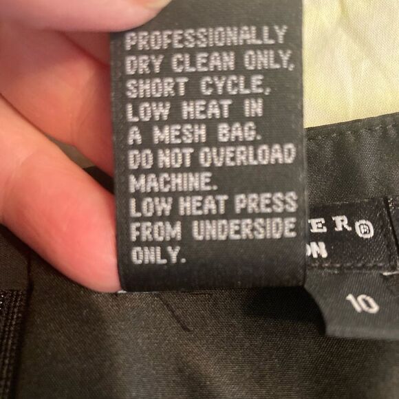 Doncaster Collection pure silk lined skirt w/lace insert - Picture 8 of 8